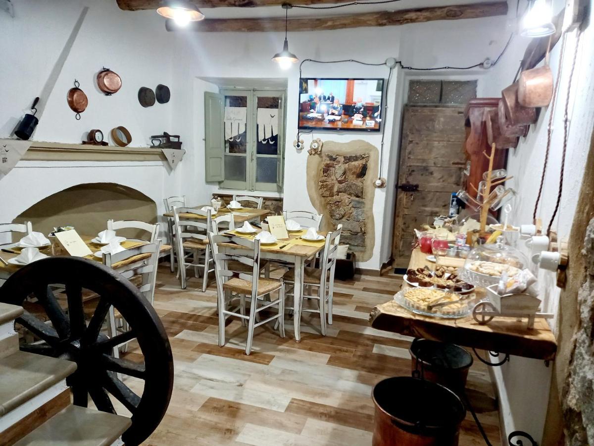 "B&B Santu Giuvanni" Fonni Εξωτερικό φωτογραφία